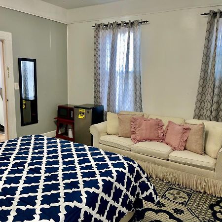 3 Bedrooms 2 Stops To Manhattan Нью-Йорк Екстер'єр фото