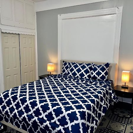 3 Bedrooms 2 Stops To Manhattan Нью-Йорк Екстер'єр фото